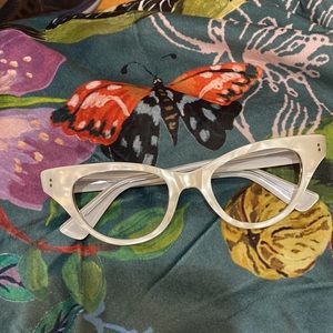 White faux mother of pearl , cat eyeglasses